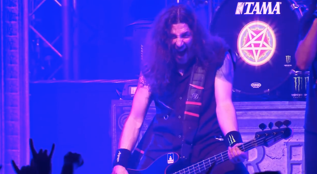 Anthrax - Madhouse (Official Live Clip) (Nuclear Blast Records/YouTube)