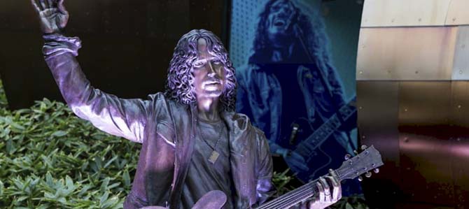Estatua de Chris Cornell